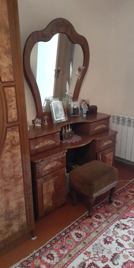 Guest House Otilia Gyumri Eksteriør bilde