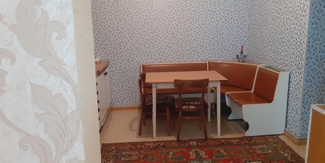 Guest House Otilia Gyumri Eksteriør bilde